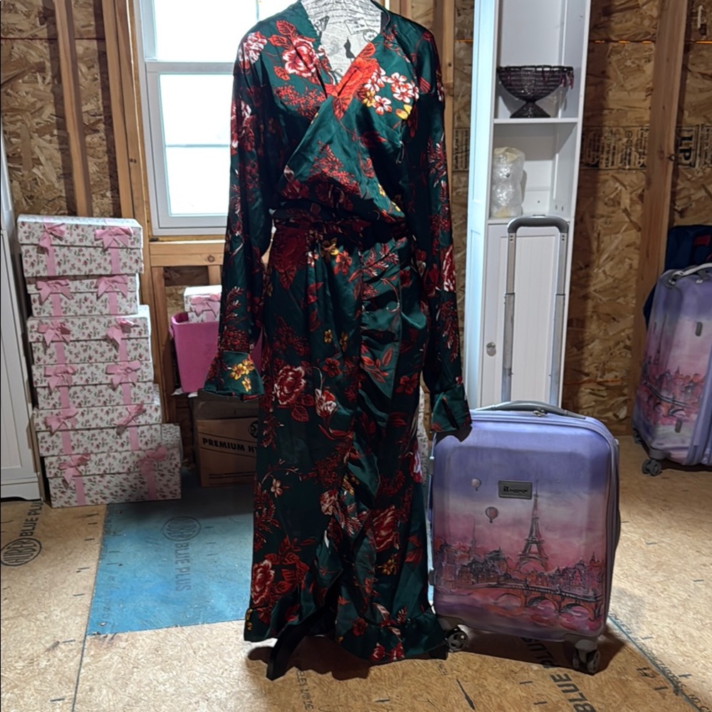 Boohoo Floral Maxi Dress in Green and Red
